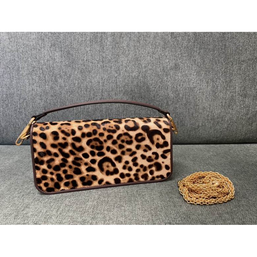 Valentino LOCÒ CALFSKIN SHOULDER BAG 27x13cm Bags