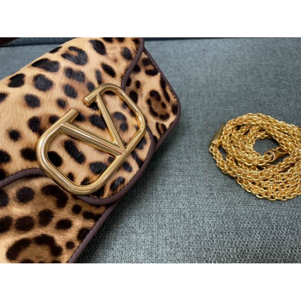 Valentino LOCÒ CALFSKIN SHOULDER BAG 20x11cm Bags