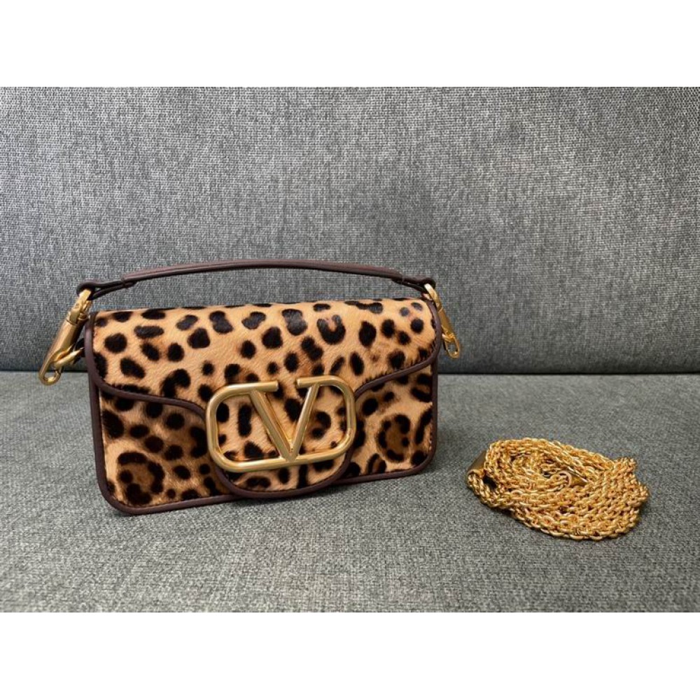 Valentino LOCÒ CALFSKIN SHOULDER BAG 20x11cm Bags