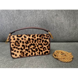 Valentino LOCÒ CALFSKIN SHOULDER BAG 20x11cm Bags