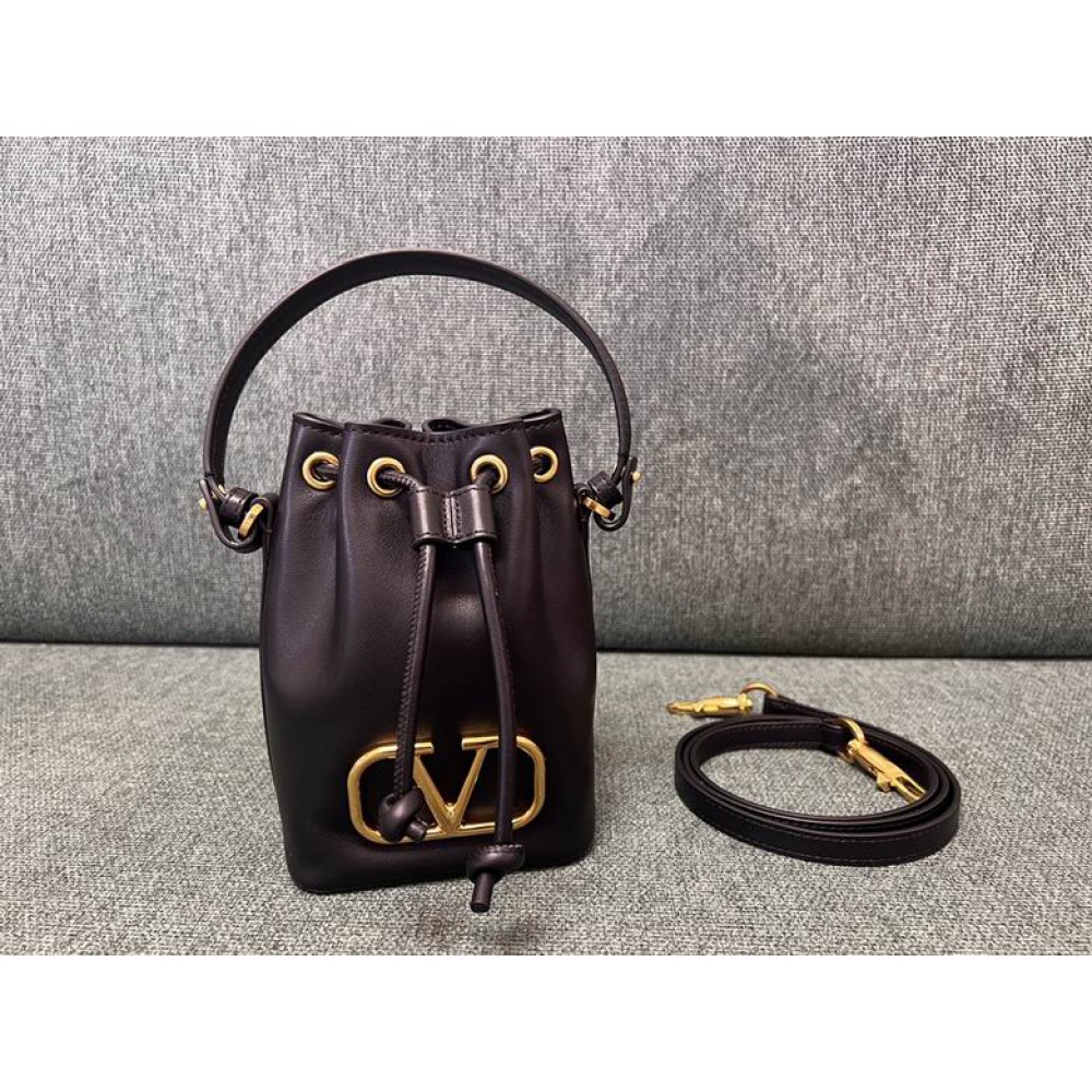 Valentino bucket bag 12x18cm Bags