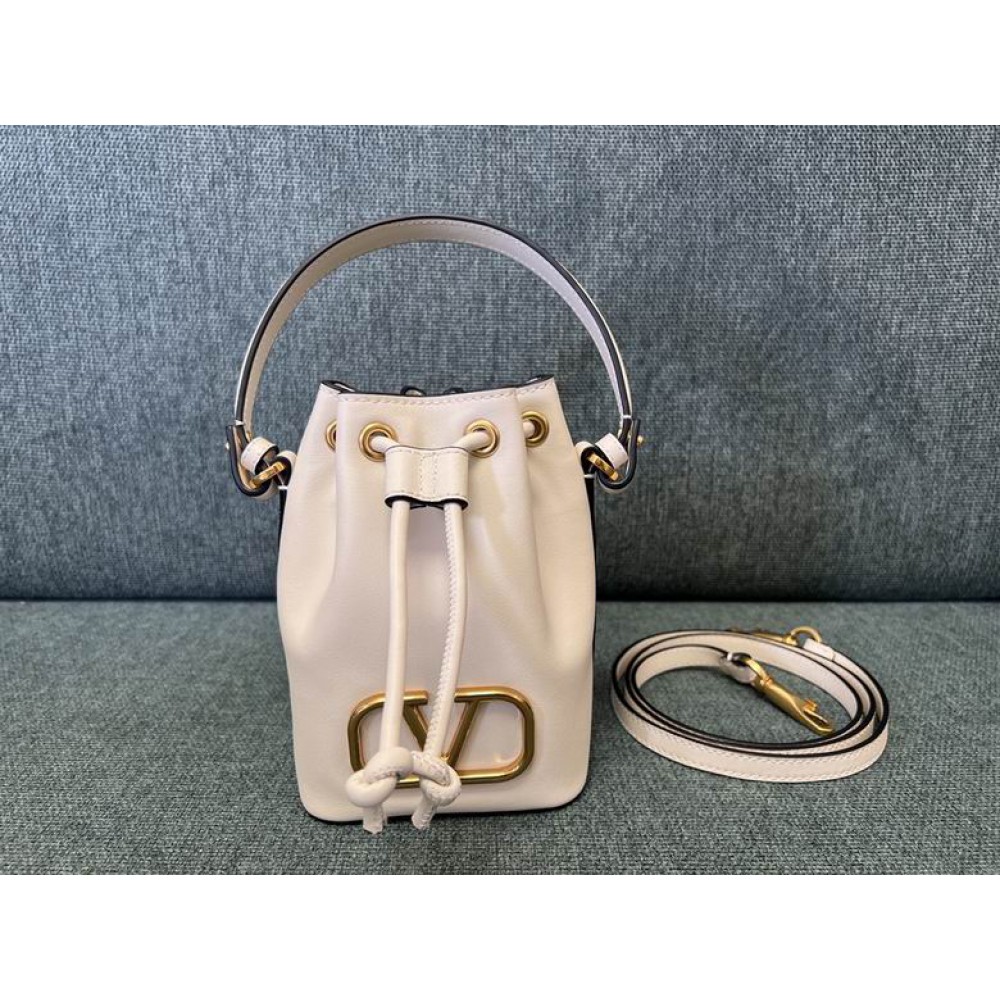 Valentino bucket bag 12x18cm Bags