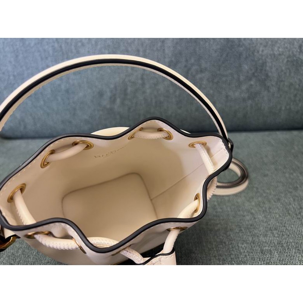 Valentino bucket bag 12x18cm Bags