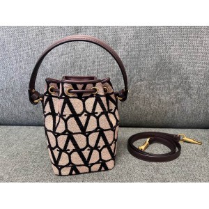 Valentino bucket bag 12x18cm Bags
