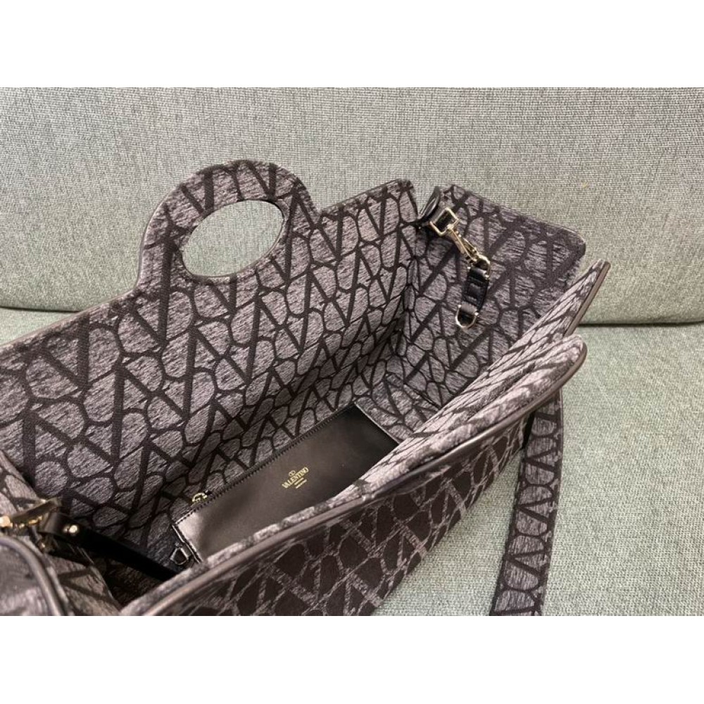 Valentino 40x25x17cm Bags