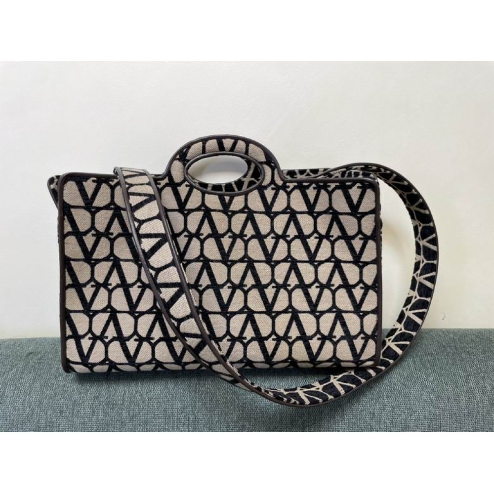 Valentino 40x25x17cm Bags