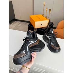 Lv sneakers 36-42 Shoes