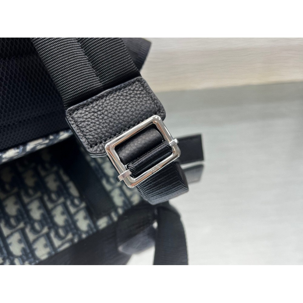 Dior backpack 30x42cm Bags