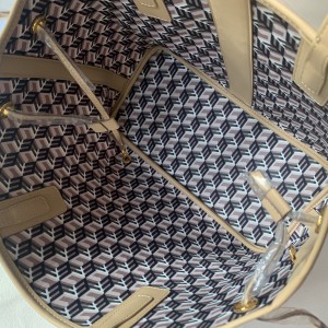 MCM Liz reversible tote bag MEDIUM& SMALL SIZES Bags