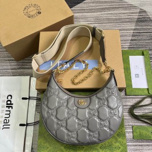 Gucci Matelassé shoulder bag 27cm 