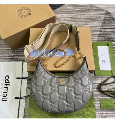 Gucci Matelassé shoulder bag 27cm