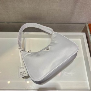 Prada re edition 2000 nylon 23x13x6cm white Bags