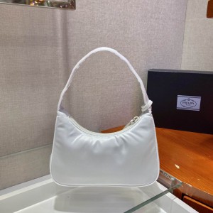 Prada re edition 2000 nylon 23x13x6cm white Bags