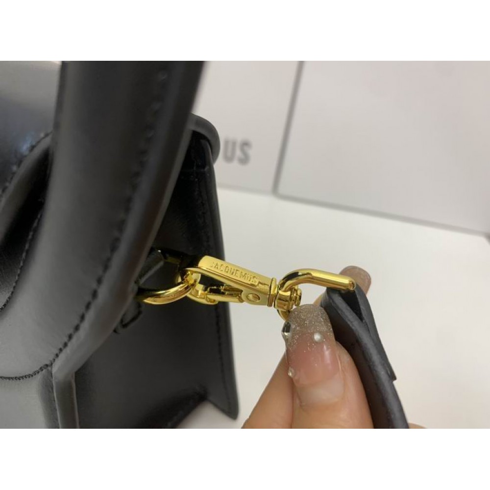 Jacquemus Le sac Rond 26x13cm black Bags