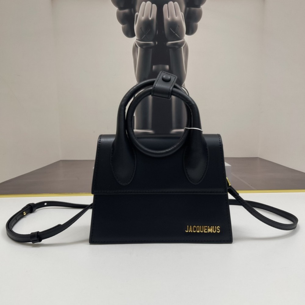 Le Chiquito Noeud leather top handle bag 20x15.5cm 