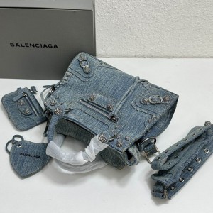 BALENCIAGA neo cagole 26x17.8cm jeans Bags