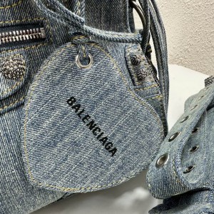 BALENCIAGA neo cagole 26x17.8cm jeans Bags