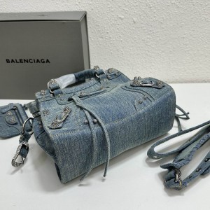 BALENCIAGA neo cagole 26x17.8cm jeans Bags