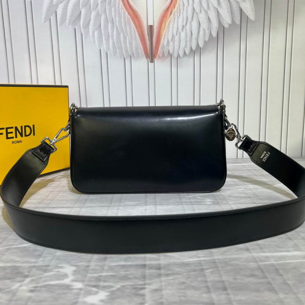 Fendi baguette leather black 26cm Bags