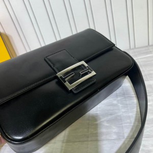 Fendi baguette leather black 26cm Bags