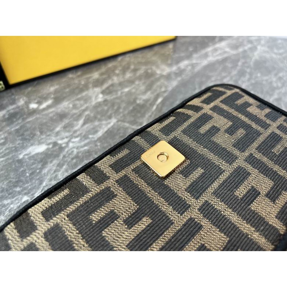 Fendi baguette 19 x 11.5 x 4 cm mini classic Bags