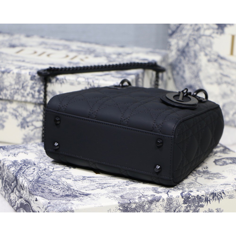 Dior lady black Ultra-matte 17CM Bags