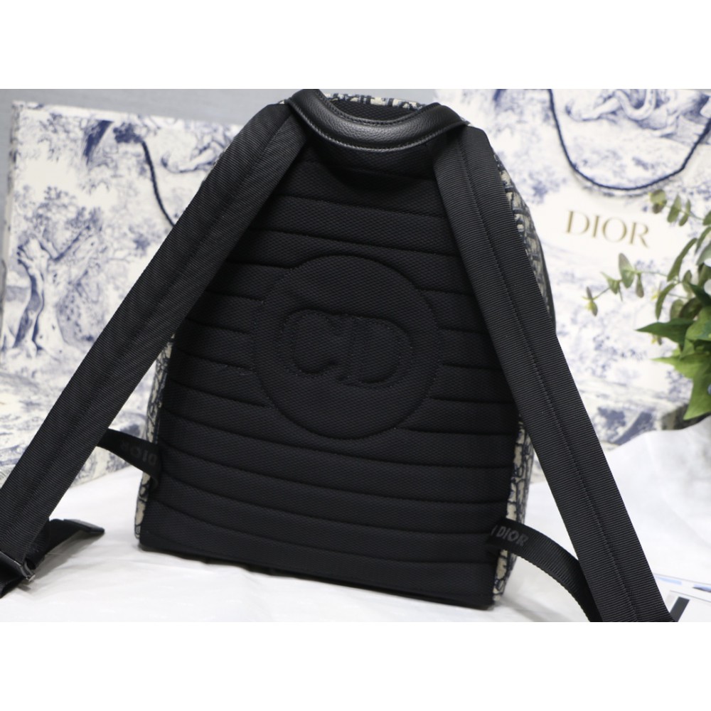 Dior backpack 30x15x42cm / 26-15-35cm Bags