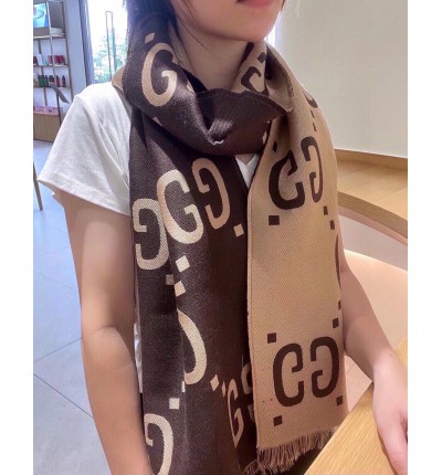 Gucci scarf big logo wool 100%