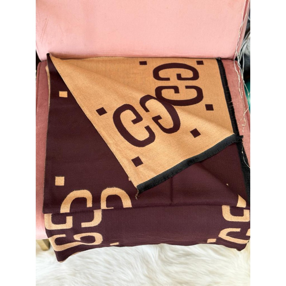 Gucci scarf big logo wool 100% Accesories