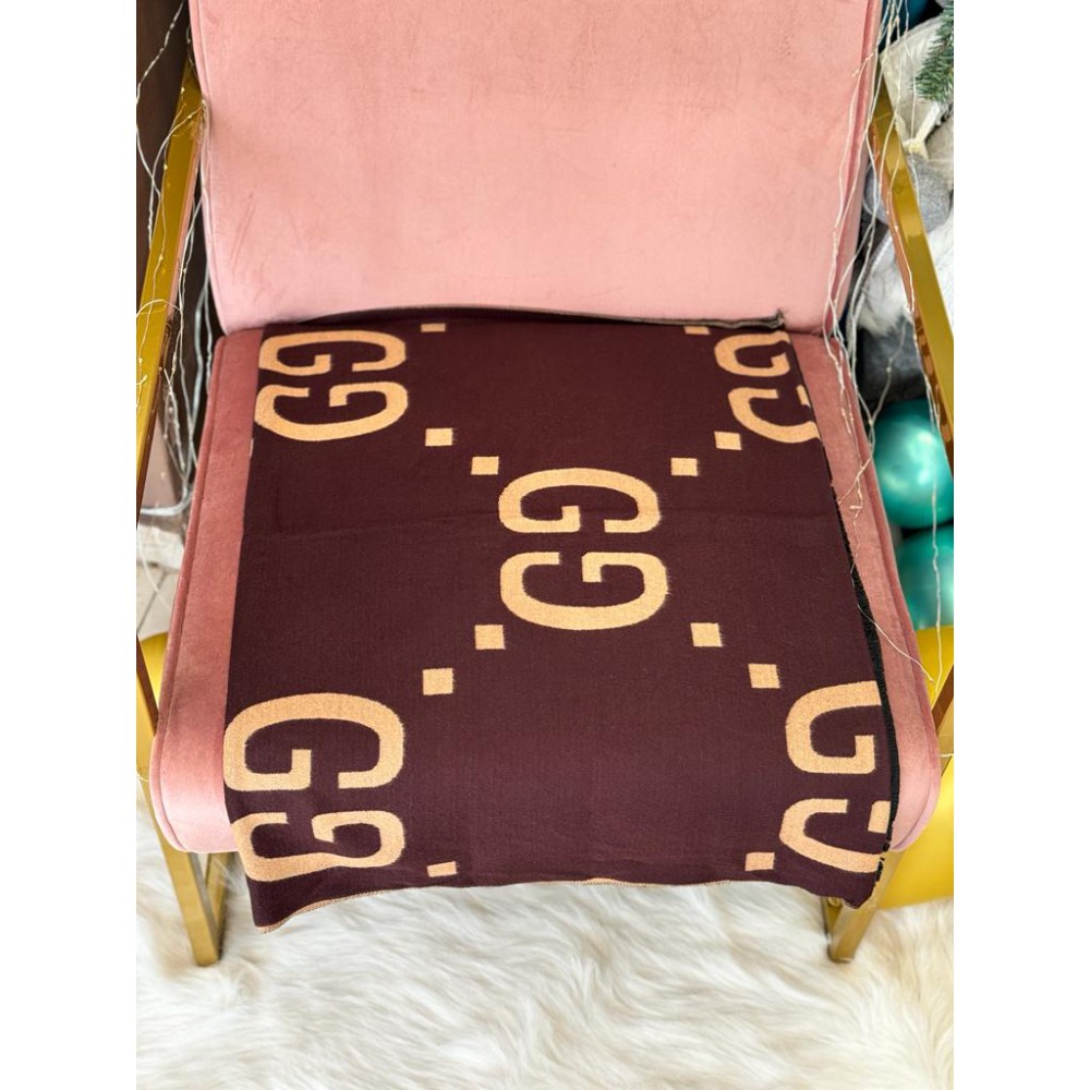 Gucci scarf big logo wool 100% Accesories