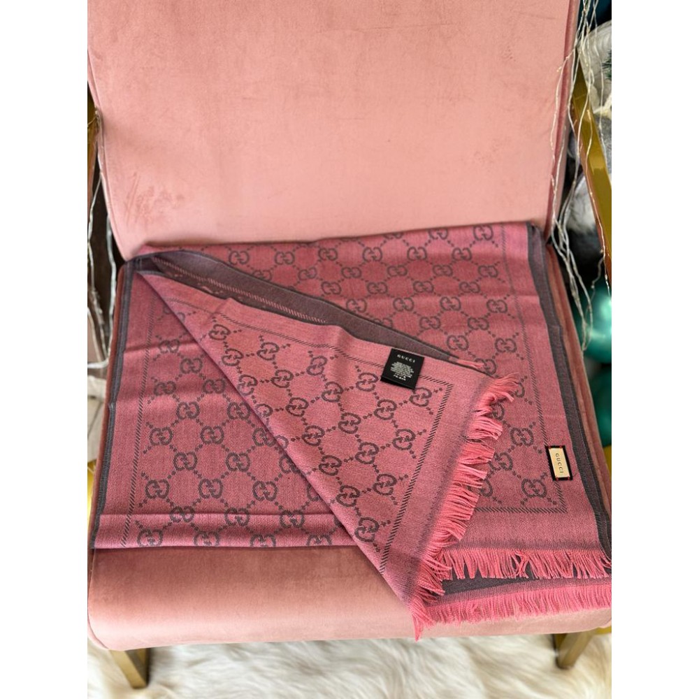 Gucci scarf silk 35% wool 65% Accesories