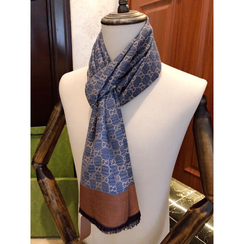 Gucci scarf silk 35% wool 65% Accesories