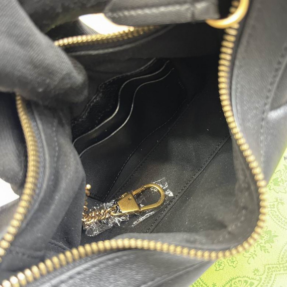 Gucci marmont 21X16X5cm Bags