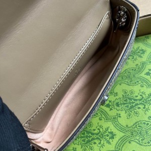 Gucci petite 10X18.5X4cm Bags