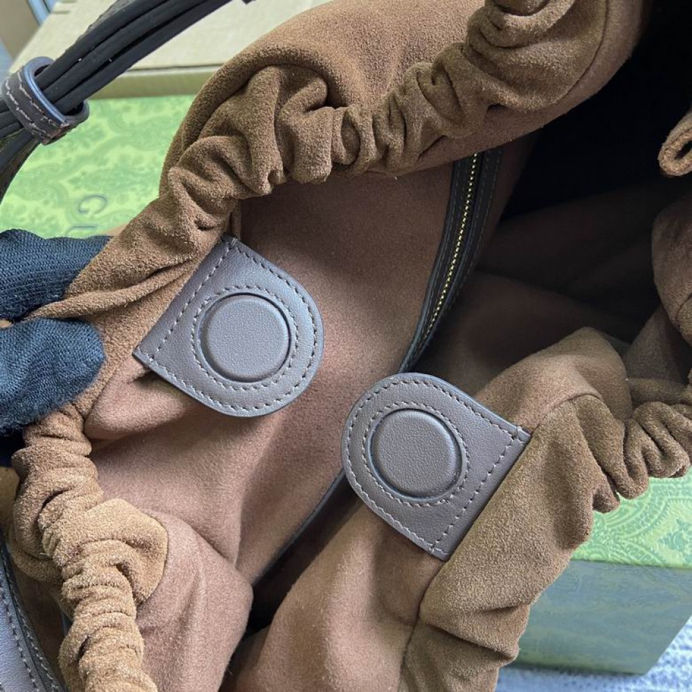 Gucci blondie 52×35×9 cm suede leather Bags