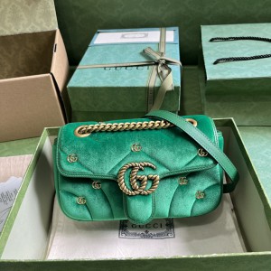 Gucci marmont 22x13x6cm velvet 2024 green Bags