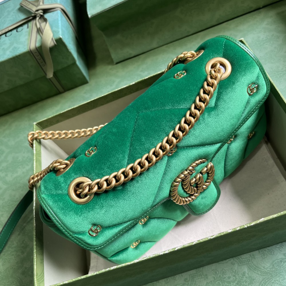Gucci marmont 26x15x7cm velvet 2024 green Bags