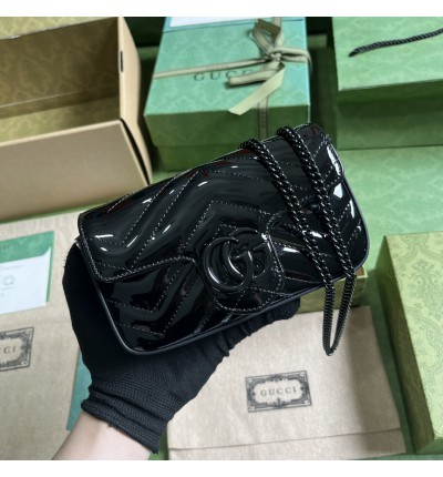 Gucci marmont super mini shiny black 16.5x10cm
