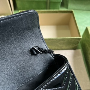 Gucci marmont super mini shiny black 16.5x10cm Bags