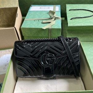 Gucci marmont 26x15x7cm shiny leather black 2024 Bags