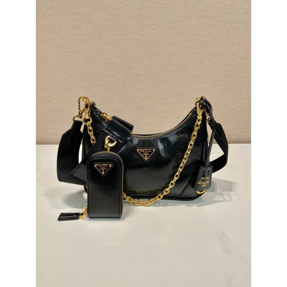Prada re edition 2002 leather 23x17x6.5cm Bags