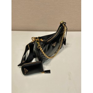 Prada re edition 2002 leather 23x17x6.5cm Bags