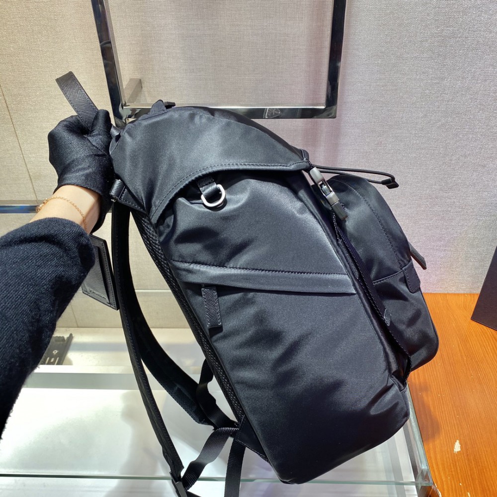 Prada backpack 27x45x17cm Bags