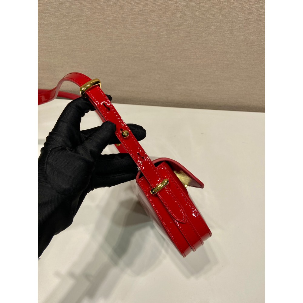 Prada leather shoulder bag 20.5x10.5x4cm 1BD339 red Bags