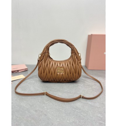 Miu Miu brown Wander Matelassé Satin Hobo Bag brown 23X13X7cm