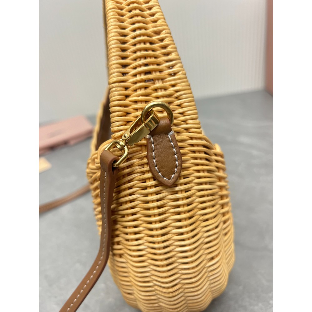 Miu Miu Wander 23X13X7cm 