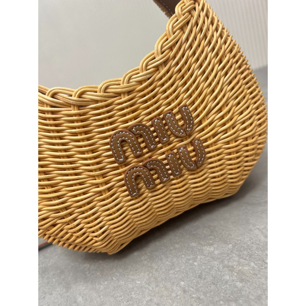 Miu Miu Wander 23X13X7cm 