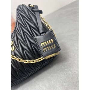 Miu Miu Black Matelassé Nappa Leather Shoulder Bag 21 x 16.5 x 5.5cm Bags
