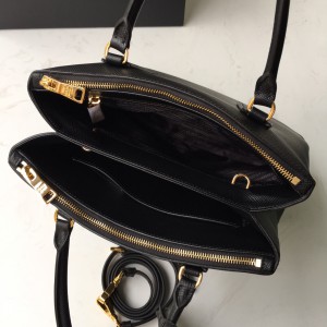 Prada Ladies Galleria Saffiano Leather Bag 31 cm x H: 22.5 cm x D: 13.5 black Bags