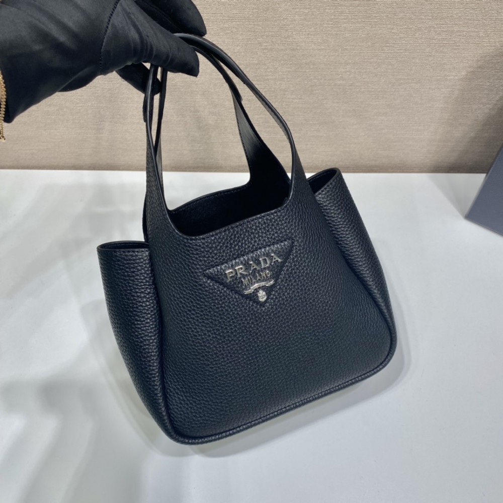 Prada Black Leather Mini Bag 18x16x10cm Bags